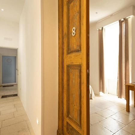 לינה וארוחת בוקר מונופולי Palazzo Kapece מראה חיצוני תמונה