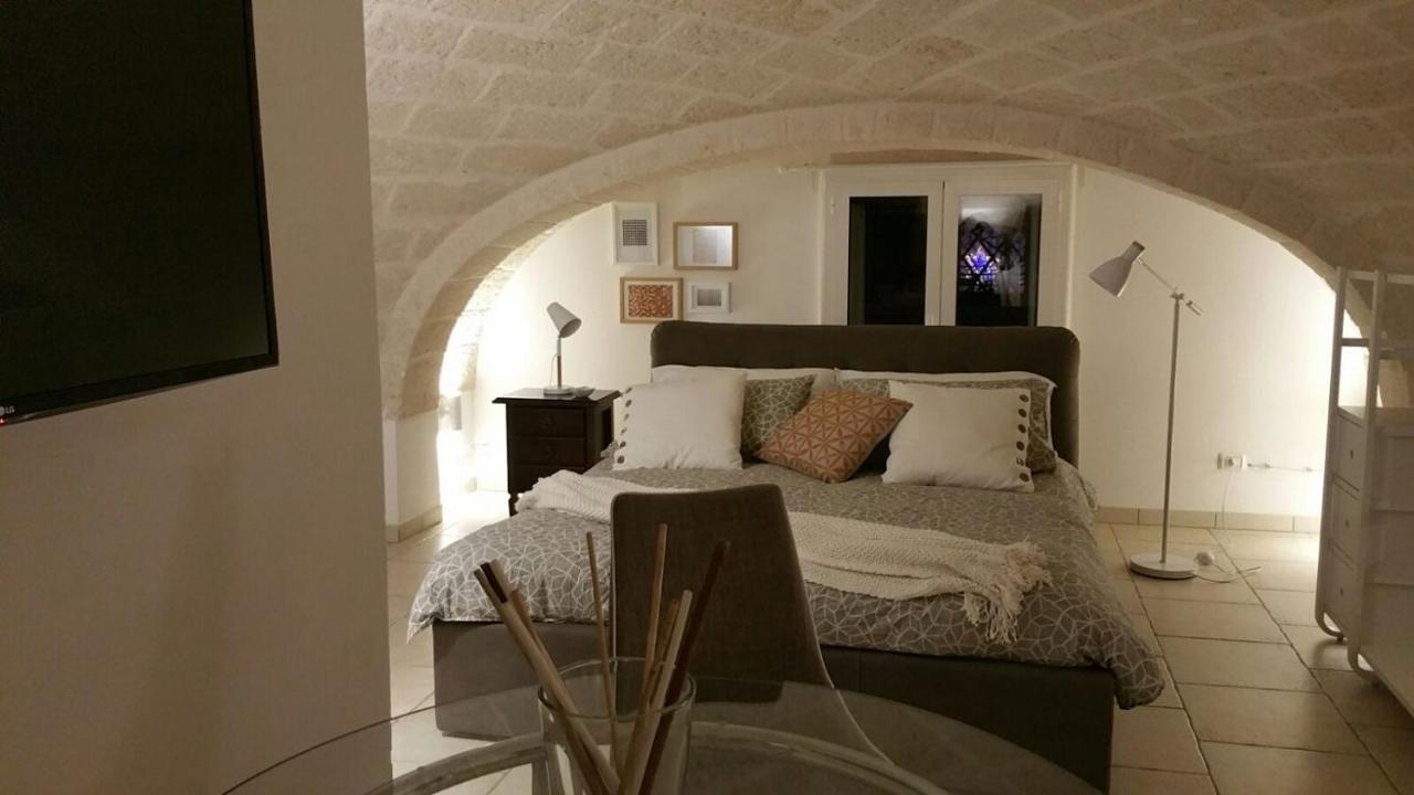לינה וארוחת בוקר מונופולי Palazzo Kapece מראה חיצוני תמונה