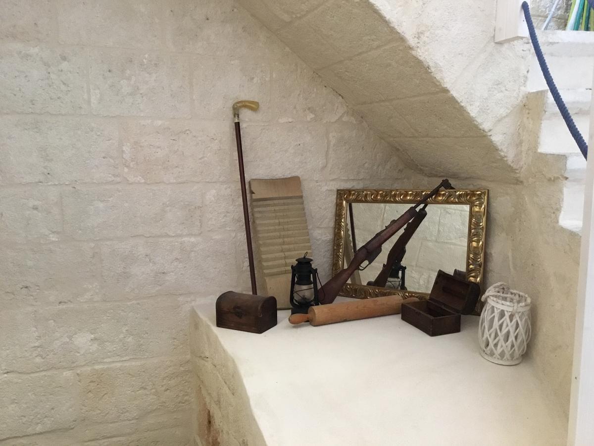 לינה וארוחת בוקר מונופולי Palazzo Kapece מראה חיצוני תמונה