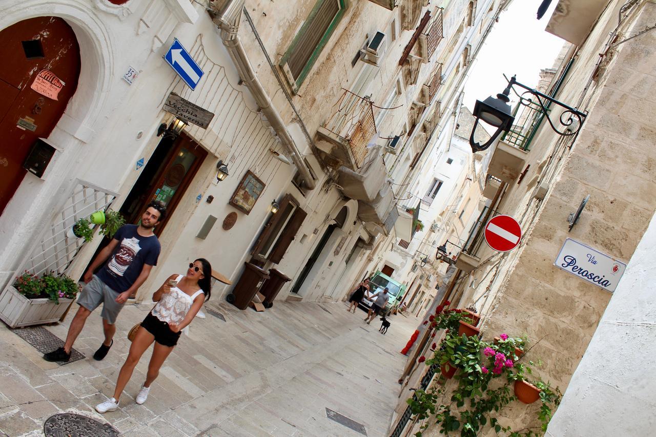 לינה וארוחת בוקר מונופולי Palazzo Kapece מראה חיצוני תמונה